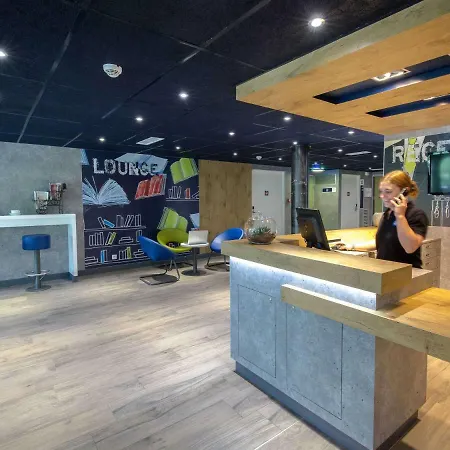 Ibis Budget Provence Hotel